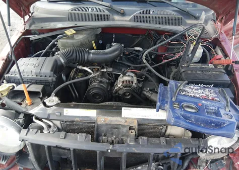 2007 Jeep Liberty Sport z USA, uszkodzony, nr VIN 1J4GL48K07W712142